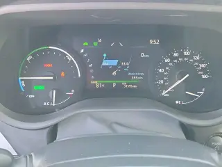 Toyota Sienna 2025 AWD XLE 7 Pasajeros 4 Puertas Minivan