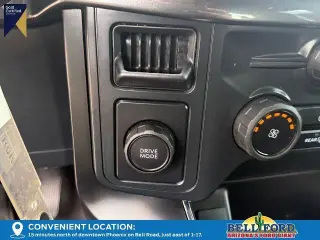 Ford F-150 2026 4x2 STX 4 puertas SuperCrew 5.5 pies. SB