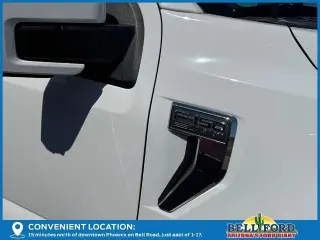 Ford F-150 2022 4x4 Lariat 4 puertas SuperCrew 6.5 pies. SB