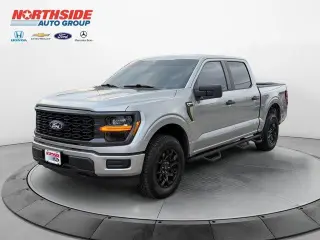 Ford F-150 2025 4x4 STX 4 puertas SuperCrew 5.5 pies SB