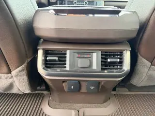 Ford F-150 2021 4x4 King Ranch 4 puertas SuperCrew 5.5 pies. SB