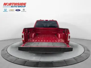 Ford F-150 2022 4x4 Lariat 4 puertas SuperCrew 5.5 pies SB