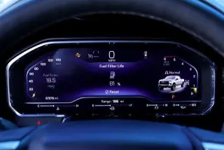 Chevrolet Silverado 1500 2024 4x4 LT Trail Boss 4 puertas Cabina Crew 5.8 ft. SB