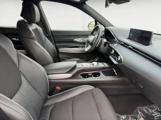 Genesis GV70 2023 AWD 2.5T Estándar 4 puertas SUV