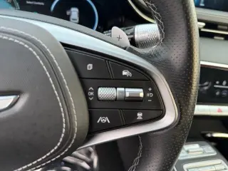 Genesis GV70 2023 AWD 2.5T Estándar 4 puertas SUV