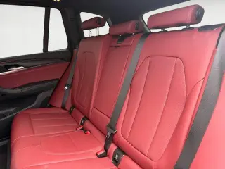 BMW X3 2024 AWD xDrive30i 4 puertas Vehículo de Actividad Deportiva