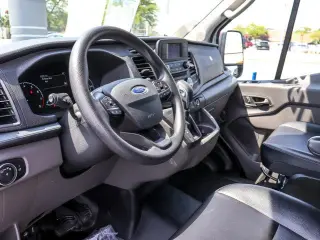 Ford Transit 2025 250 3 puertas LWB Techo Alto Furgón de Carga