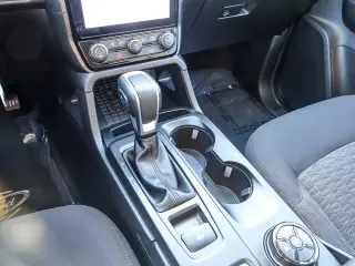 Ford Ranger 2025 4x4 XLT 4 puertas SuperCrew con caja de 5.0 pies