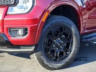 Ford Ranger 2025 4x4 XLT 4 puertas SuperCrew con caja de 5.0 pies