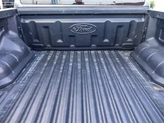 Ford Ranger 2025 4x4 XLT 4 puertas SuperCrew 5.0 pies SB