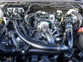 Ford Ranger 2025 4x4 XLT 4 puertas SuperCrew 5.0 pies SB