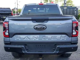 Ford Ranger 2025 4x4 XLT 4 puertas SuperCrew 5.0 pies SB