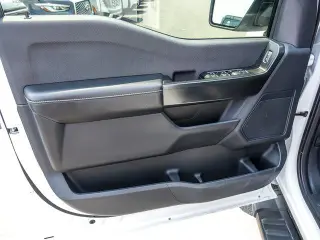 Ford F-150 2024 4x4 STX 4 puertas SuperCrew 5.5 pies SB