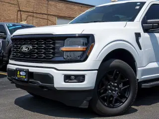Ford F-150 2024 4x4 STX 4 puertas SuperCrew 5.5 pies SB