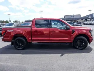Ford F-150 2024 4x4 XLT 4 puertas SuperCrew 5.5 pies. SB