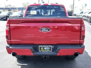 Ford F-150 2024 4x4 XLT 4 puertas SuperCrew 5.5 pies. SB