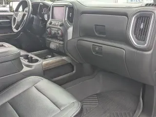 Chevrolet Silverado 1500 Limited 2022 4x4 RST 4 puertas Cabina de equipo 5.8 pies. Caja corta