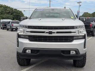Chevrolet Silverado 1500 Limited 2022 4x4 RST 4 puertas Cabina de equipo 5.8 pies. Caja corta