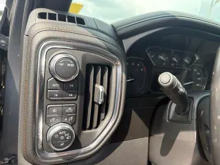GMC Sierra 1500 2021 4x4 AT4 4dr Cabina Crew 5.8 ft. SB