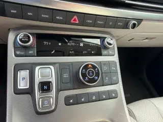 Hyundai PALISADE 2025 AWD Calligraphy 4 puertas SUV