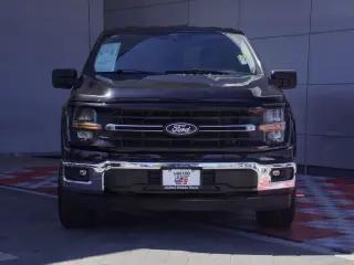 Ford F-150 2025 4x4 XLT 4 puertas SuperCrew 5.5 pies SB
