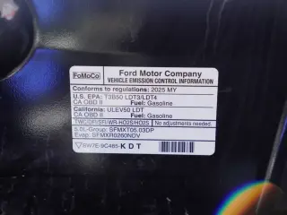 Ford F-150 2025 4x4 XLT 4 puertas SuperCrew 5.5 pies SB