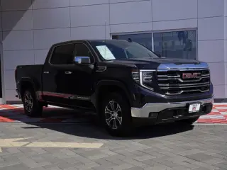 GMC Sierra 1500 2025 4x4 SLT Cabina Crew 4 puertas 5.8 pies. Caja corta