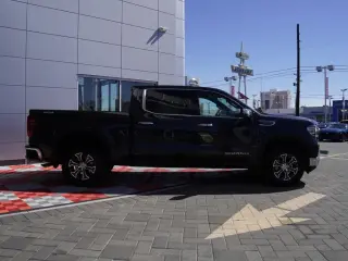 GMC Sierra 1500 2025 4x4 SLT Cabina Crew 4 puertas 5.8 pies. Caja corta