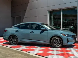 Nissan Sentra 2024 SV 4 puertas Sedan