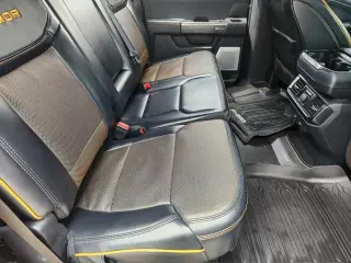 Ford F-150 2023 4x4 Tremor 4 puertas SuperCrew 5.5 pies. SB
