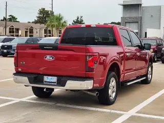 Ford F-150 2024 4x2 XLT 4 puertas SuperCrew 5.5 pies SB