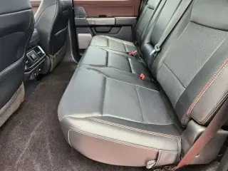 Ford F-150 2023 4x4 Lariat 4 puertas SuperCrew 5.5 pies. SB