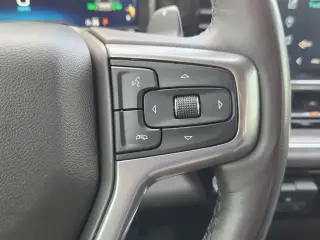 Chevrolet Silverado 1500 2024 4x4 LTZ 4 puertas Cabina Crew 5.8 pies. Caja corta