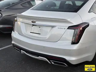 Cadillac CT5 2025 Sport 4 puertas Sedan