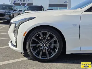 Cadillac CT5 2025 Sport 4 puertas Sedan