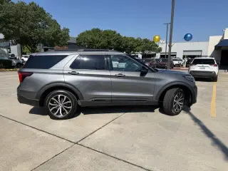 Ford Explorer 2025 AWD ST-Line 4 puertas SUV