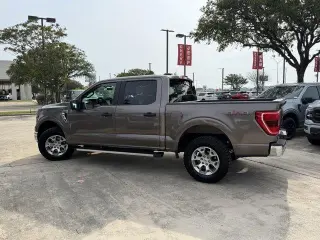 Ford F-150 2023 4x4 XLT 4 puertas SuperCrew 6.5 pies. SB