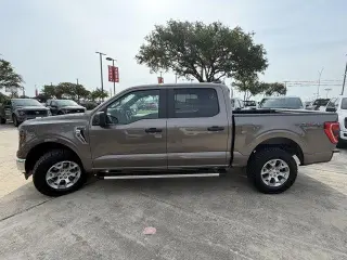 Ford F-150 2023 4x4 XLT 4 puertas SuperCrew 6.5 pies. SB