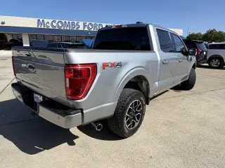 Ford F-150 2023 4x4 XLT 4 puertas SuperCrew 5.5 pies. Caja corta