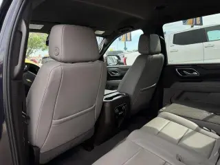 Chevrolet Suburban 2024 4x2 LT 4 puertas SUV