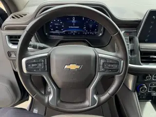 Chevrolet Suburban 2024 4x2 LT 4 puertas SUV