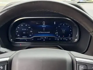 Chevrolet Suburban 2024 4x2 LT 4 puertas SUV