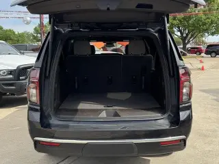 Chevrolet Suburban 2024 4x2 LT 4 puertas SUV