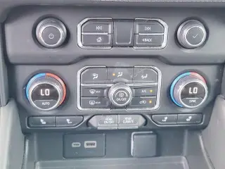 Chevrolet Tahoe 2023 4x4 LT 4 puertas SUV