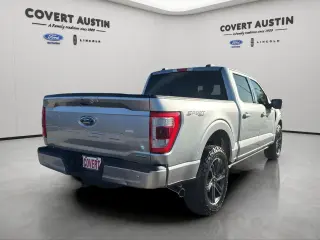 Ford F-150 2023 4x4 Lariat 4 puertas SuperCrew 5.5 pies. SB