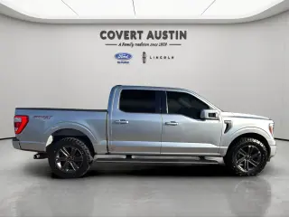 Ford F-150 2023 4x4 Lariat 4 puertas SuperCrew 5.5 pies. SB