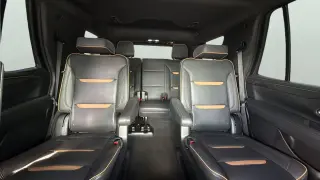 GMC Yukon 2022 4x4 AT4 4 puertas SUV