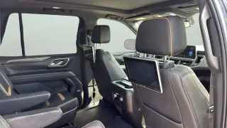 GMC Yukon 2022 4x4 AT4 4 puertas SUV