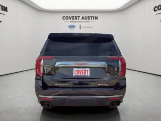 GMC Yukon 2022 4x4 AT4 4 puertas SUV