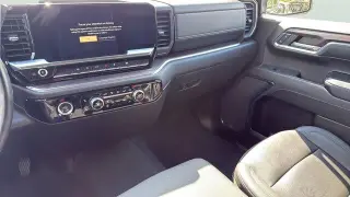 GMC Sierra 1500 2024 4x4 SLT Cabina Crew de 4 puertas 5.8 pies. SB